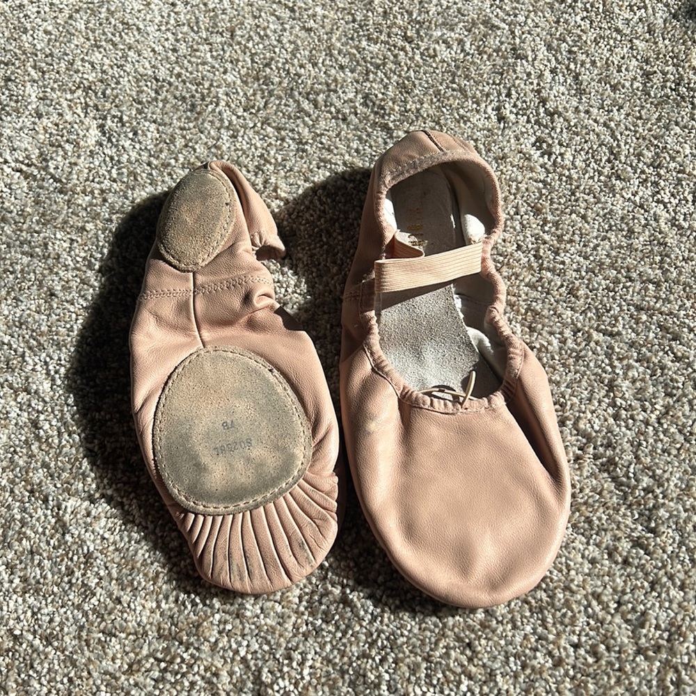 Bloch women’s Dansoft II Split Sole Ballet Shoes